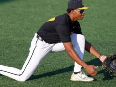 O infielder Mizzou, Chris Patterson, entra no portal de transferências