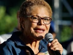 IATSE endossa a prefeita de Los Angeles, Karen Bass, para a reeleição