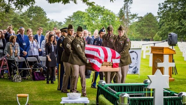 NATHAN-BASKIND-BURIAL-1.jpeg