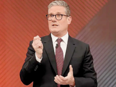 Os apelos à demissão do primeiro-ministro britânico Keir Starmer estão a aumentar
