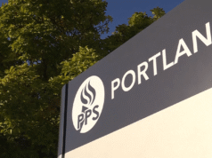 Pais e alunos de Portland se manifestaram contra os cortes orçamentários propostos na última sessão de audiência do PPS