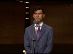 Um estudante jornalista fala sobre a direção da CBS News no The News Emmys