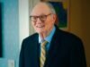 Alan Alda retorna para o cameo de ‘The Four Seasons’, elenco reflete sobre como trabalhar com a ‘lenda’ (exclusivo)”