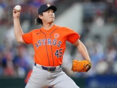 Houston Astros lança No-Hitter combinado na derrota por 9-0 sobre o Texas Rangers