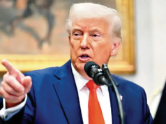 Presidente Trump interrompe ataque ao Irã devido à pressão diplomática dos países do Golfo