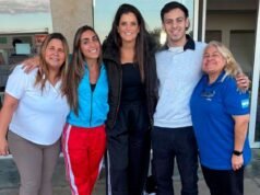 Visita de luxo: nadadora olímpica Augustina Di Giovanni no Natatorium de Madre de Ciudad