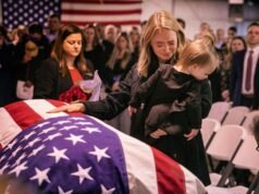 Uma viúva militar revela o que significa o Memorial Day depois que seu marido finalmente volta para casa