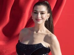 Anne Hathaway nega rumores de cirurgia plástica facial e revela um simples truque de mágica de Hollywood