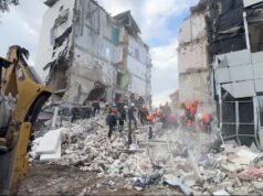 Ucrânia: O número de mortos na greve numa escola secundária na região ocupada por Moscovo aumentou para 10