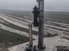 SpaceX empilha foguete Starship V3 para completar grande teste de reabastecimento antes do primeiro lançamento