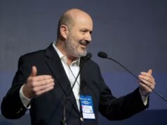 “Um país que odiamos exportar” economia, política l intransigente