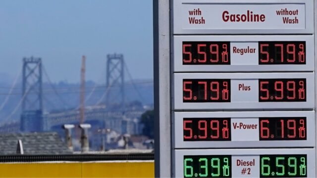 gas_california_07202022_AP23259744930452-1.jpg