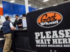 O e-mail fraudulento Razorpay usa uma fatura falsa do Geek Squad para enganar as vítimas