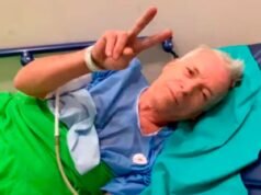 Preocupação com Gerardo Romano: Ele aparece no hospital e é surpreendido com uma mensagem