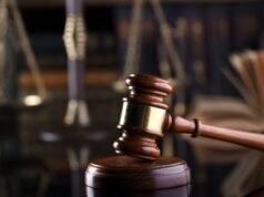 Homem de Oregon usou plataforma de bate-papo para distribuir material de abuso sexual infantil por dinheiro
