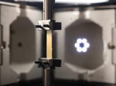 Os cientistas transformaram a seda do bicho-da-seda em um supermaterial quase tão bom quanto o Kevlar.