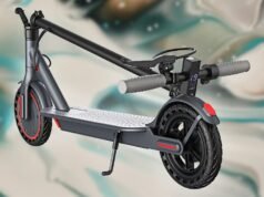 Compre uma scooter elétrica adulta de 48V 500W com alcance de 35 quilômetros e velocidade máxima de 35 km/h por US$ 170