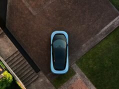 Finalmente sabemos como será a aparência do Ferrari EV projetado por Jony Ive.