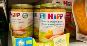 A polícia austríaca deteve suspeito depois que veneno de rato foi encontrado em potes de comida para bebês em um supermercado