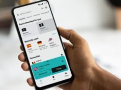 Você está cansado de golpistas e spammers? Nossas ofertas exclusivas de VPN incluem um gerador de alias de e-mail, bloqueador de anúncios e cobertura ilimitada de dispositivos.
