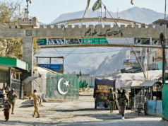 O exército relatou operações em Mohmand e no Waziristão do Norte ao longo da fronteira com o Afeganistão