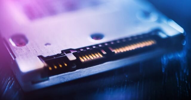 ssd-data-port.jpg