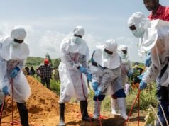 Casos de Ebola na RD Congo aumentam em meio à desconfiança e zona armada: NPR