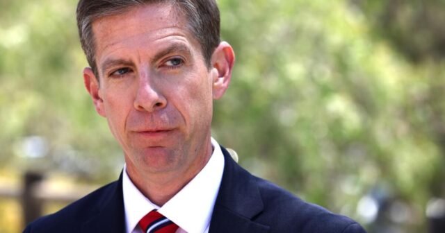 urlhttps3A2F2Fcalifornia-times-brightspot.s3.amazonaws.com2F102F7c2F233523e04166a78cfbb1f4aa.jpeg
