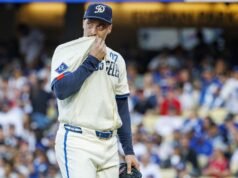 Blake Snell não recebe ajuda do ataque dos Dodgers na derrota para o Braves