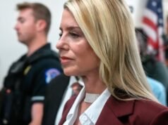 Democratas chamam entrevista de Bondi sobre arquivos de Epstein de ‘falsa’