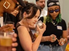 Cheirar e encontrar conexão? Estas modernas coleções de fragrâncias impressionam os “damascos” de Los Angeles