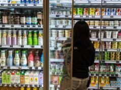 Ar condicionado e refrigeradores antigos aumentam as mudanças climáticas. Trump reverte restrições sobre eles