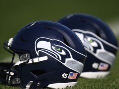 Seahawks contratam UDFA WRs Rashad Rochelle e Trayvon Rudolph